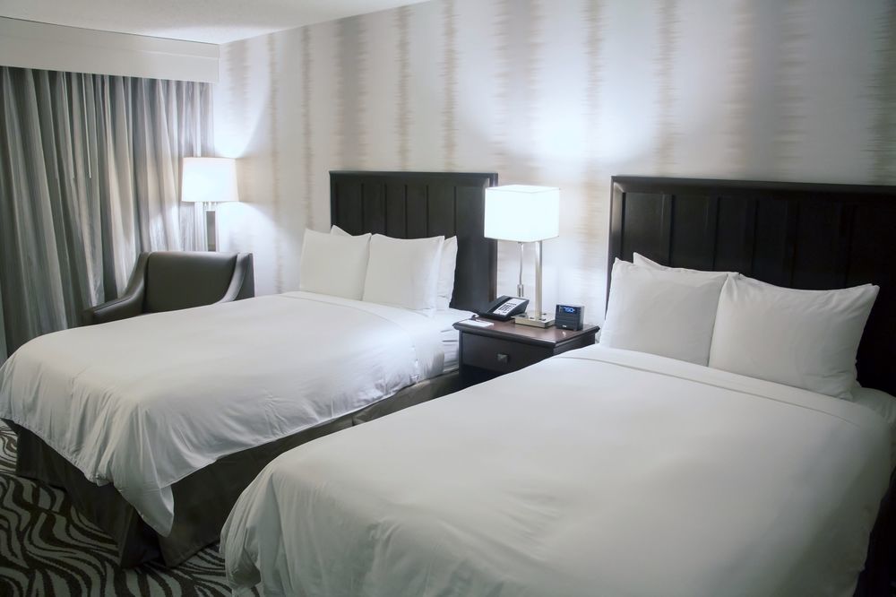 Radisson Worth North-fossil Creek Hotel